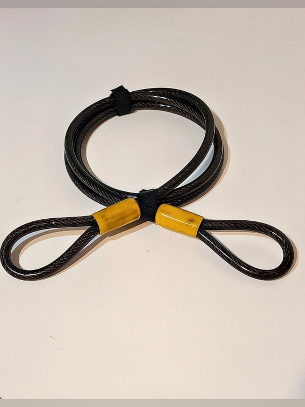 Double Looped Cable -6 Ft